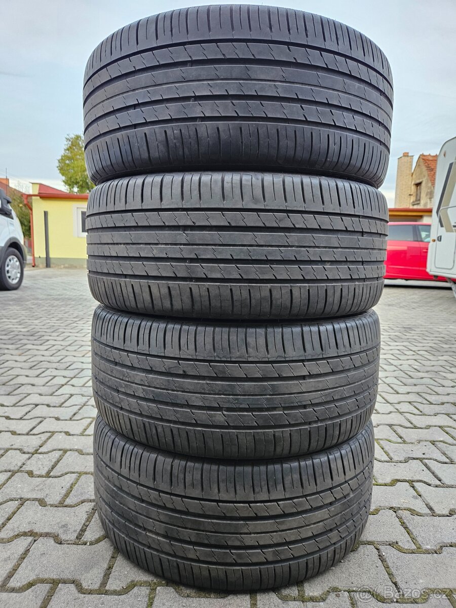 275 40 21 107Y Imperial let. pneu 5mm,DOT2021