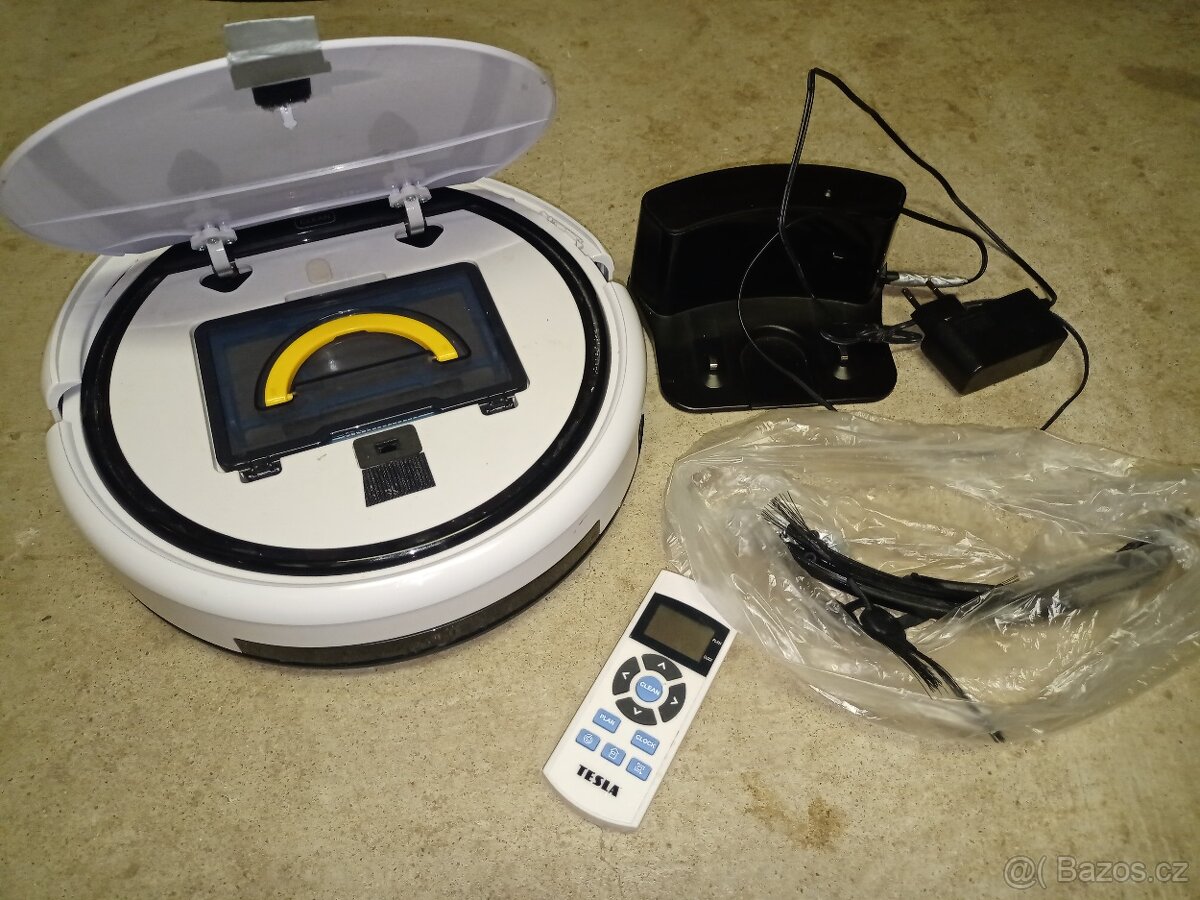 Robotický vysavač Tesla Robostar T30