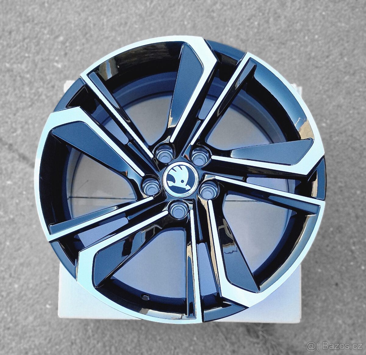 Alu kola 5x100 17 -\- 5X100 R17