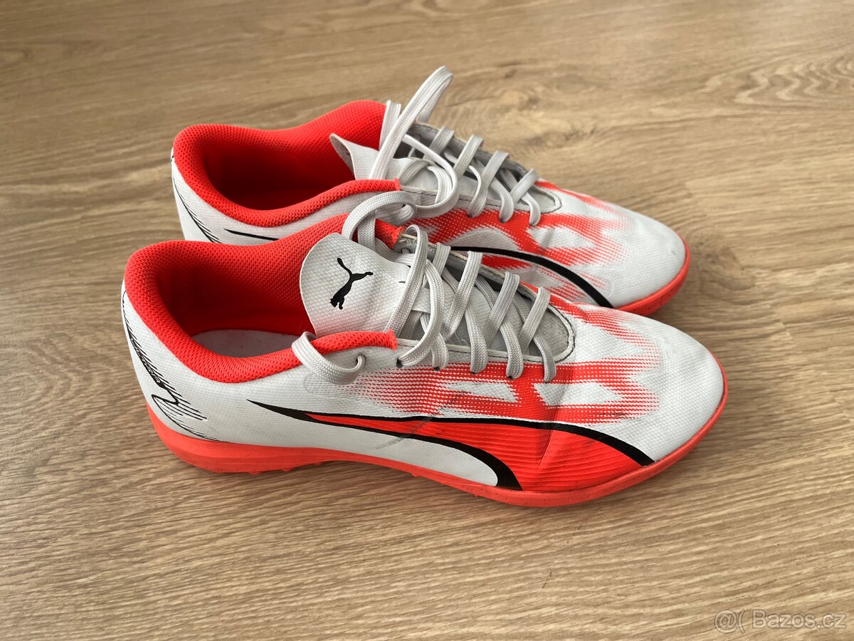 Prodám kopačky turfy Nike, vel. 41