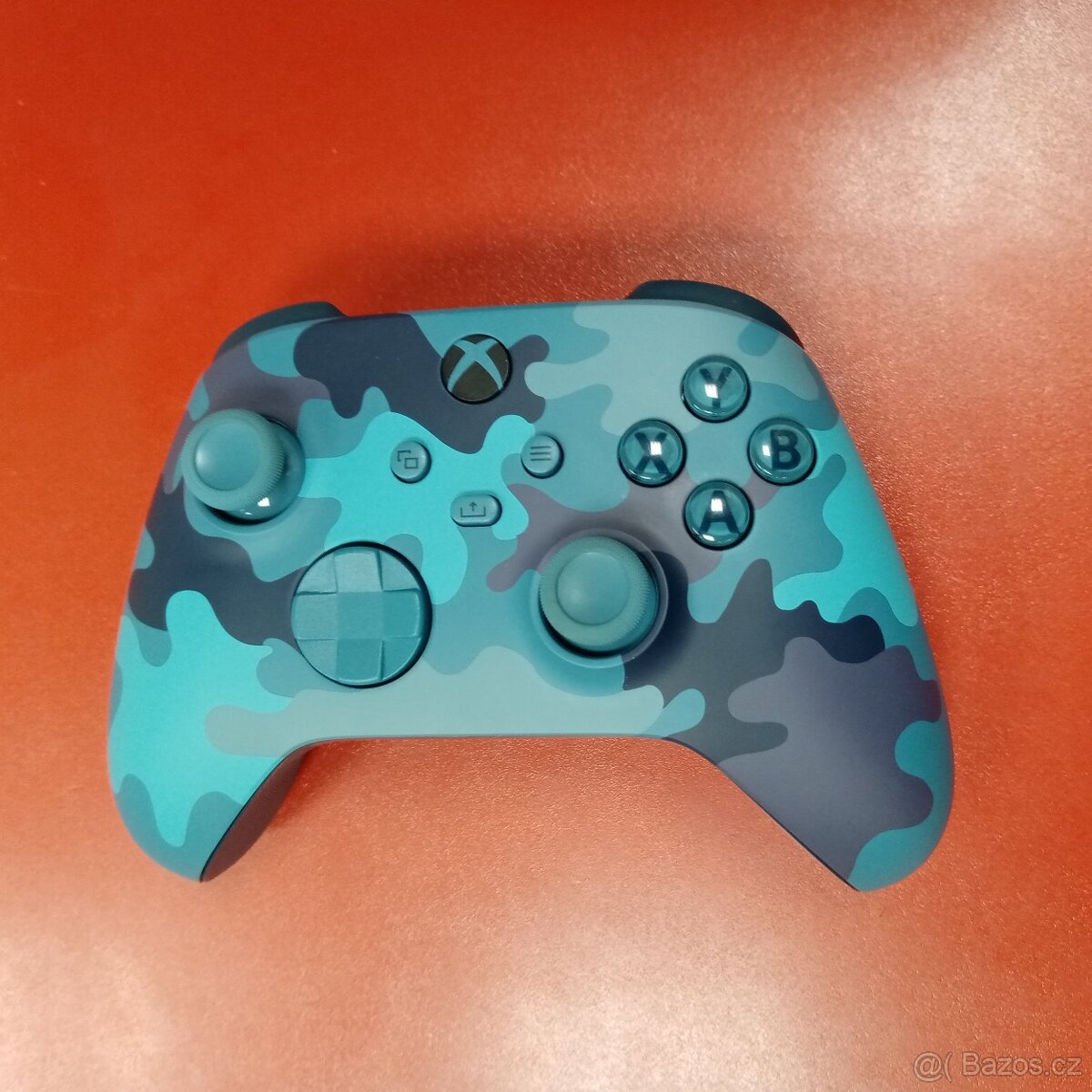 Microsoft Xbox Series Wireless Controller model 1914