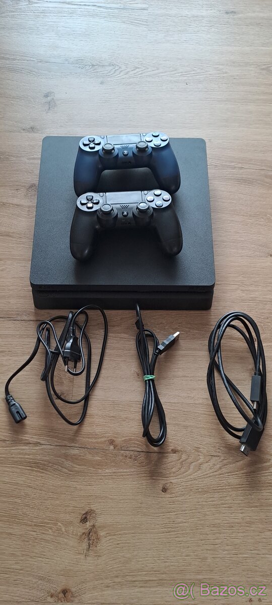 Playstation 4 slim 2t