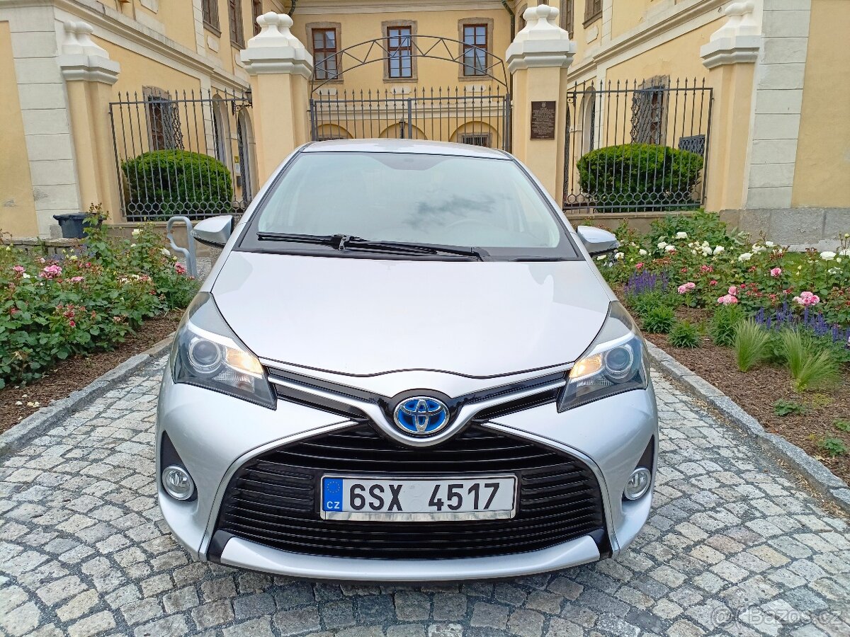 Toyota Yaris Hybrid 2016 FACELIFT AUTOMAT