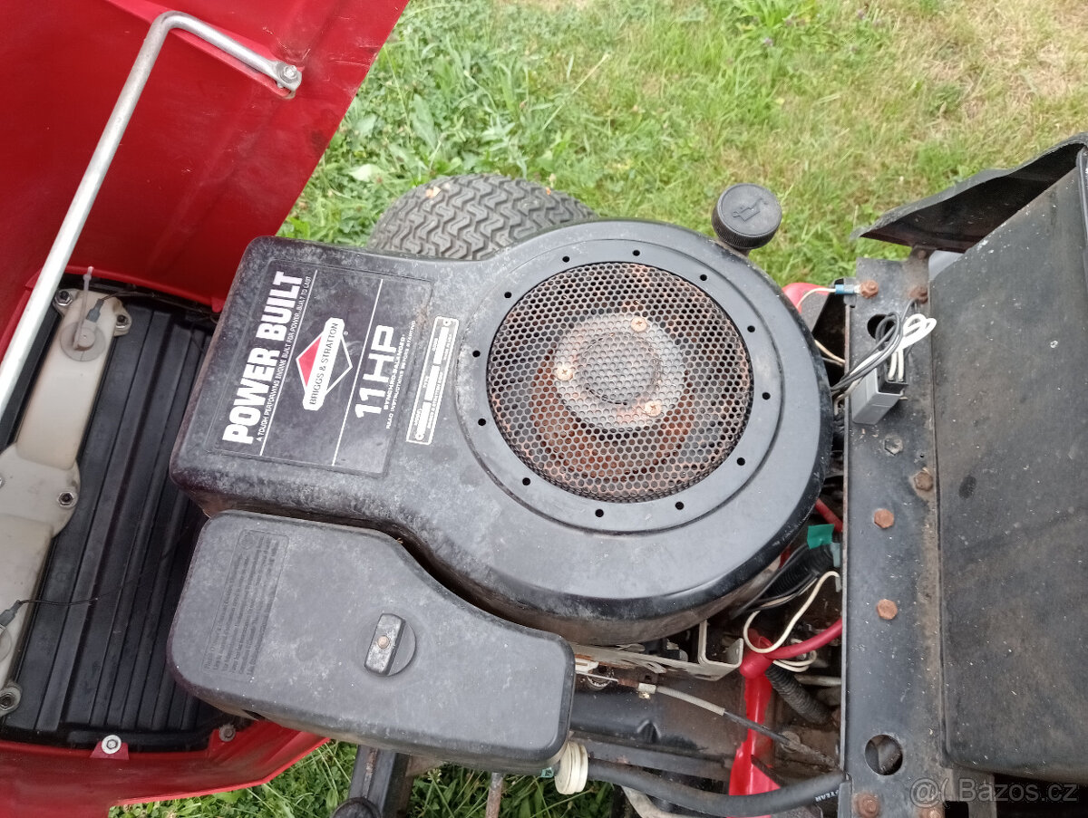 Prodám-zahradní traktor RALLY 11HP