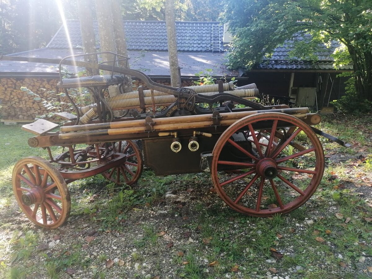 Hasičská stříkačka