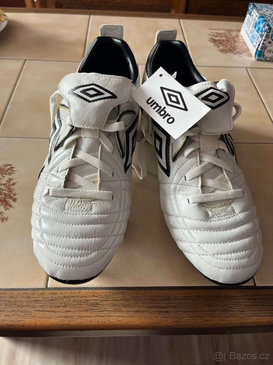 Pánské kopačky Umbro