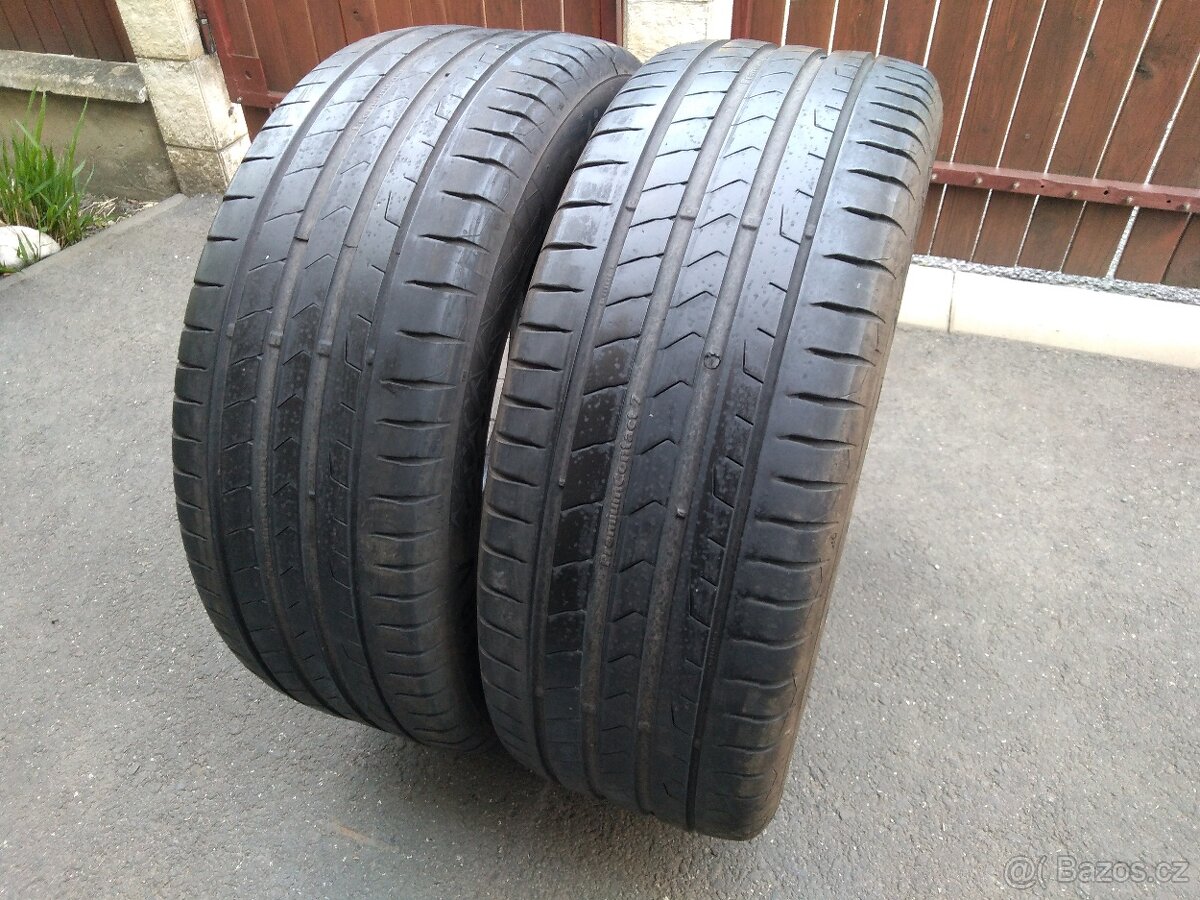 Prodám 2 letní gumy Continental 235/55 R18 DOT 5023