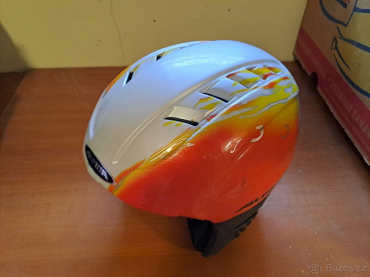 Dětská lyžařská helma, vel. XS, S