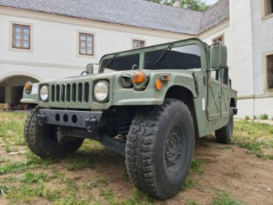 Humvee Hummer H1