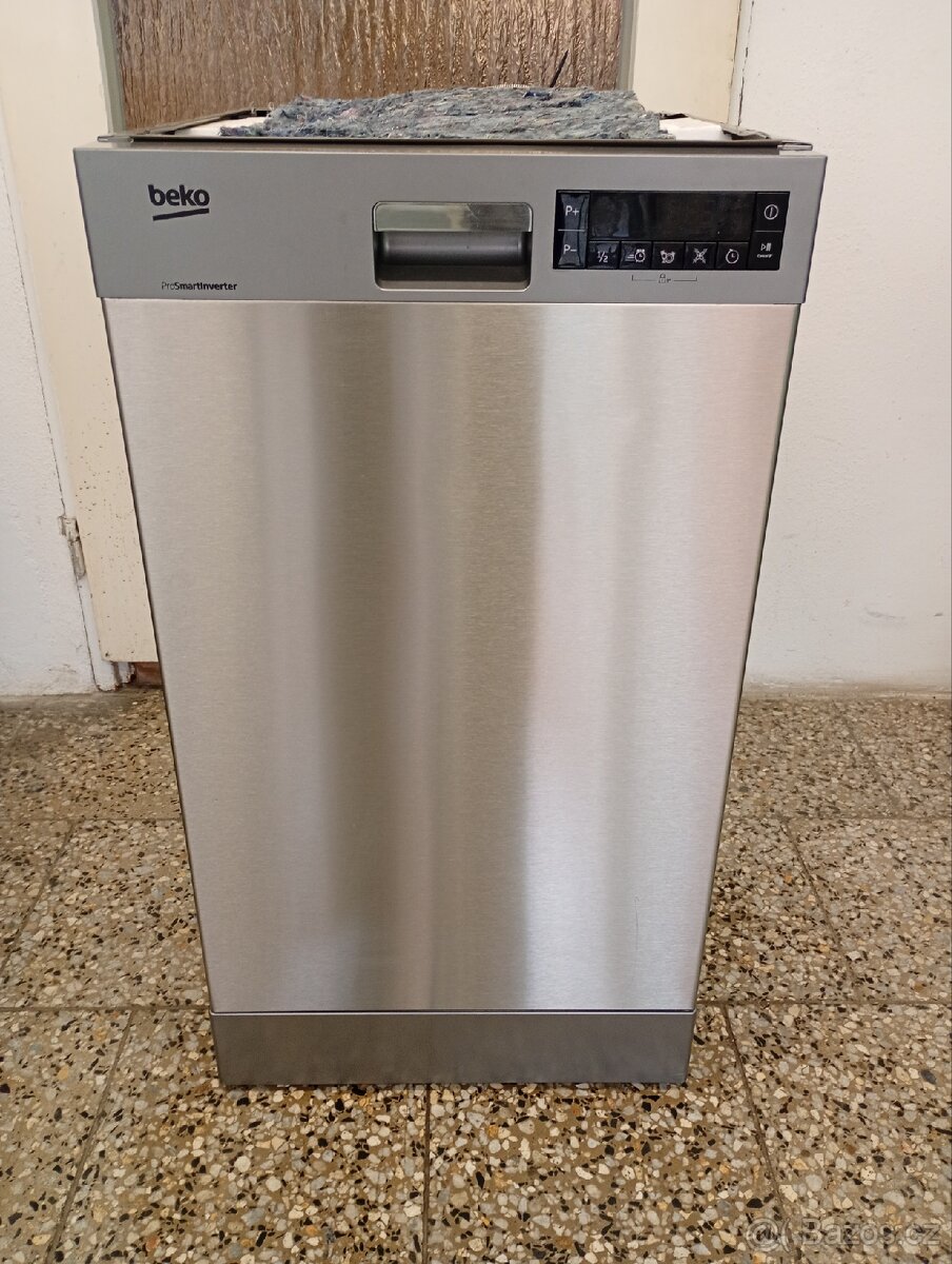 Myčka nádobí Beko 45