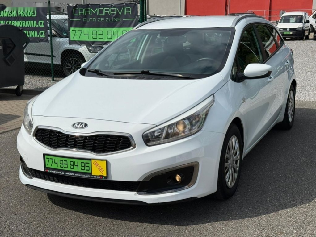 Kia Cee´d,1,6 CRDI - PARK. SENZORY