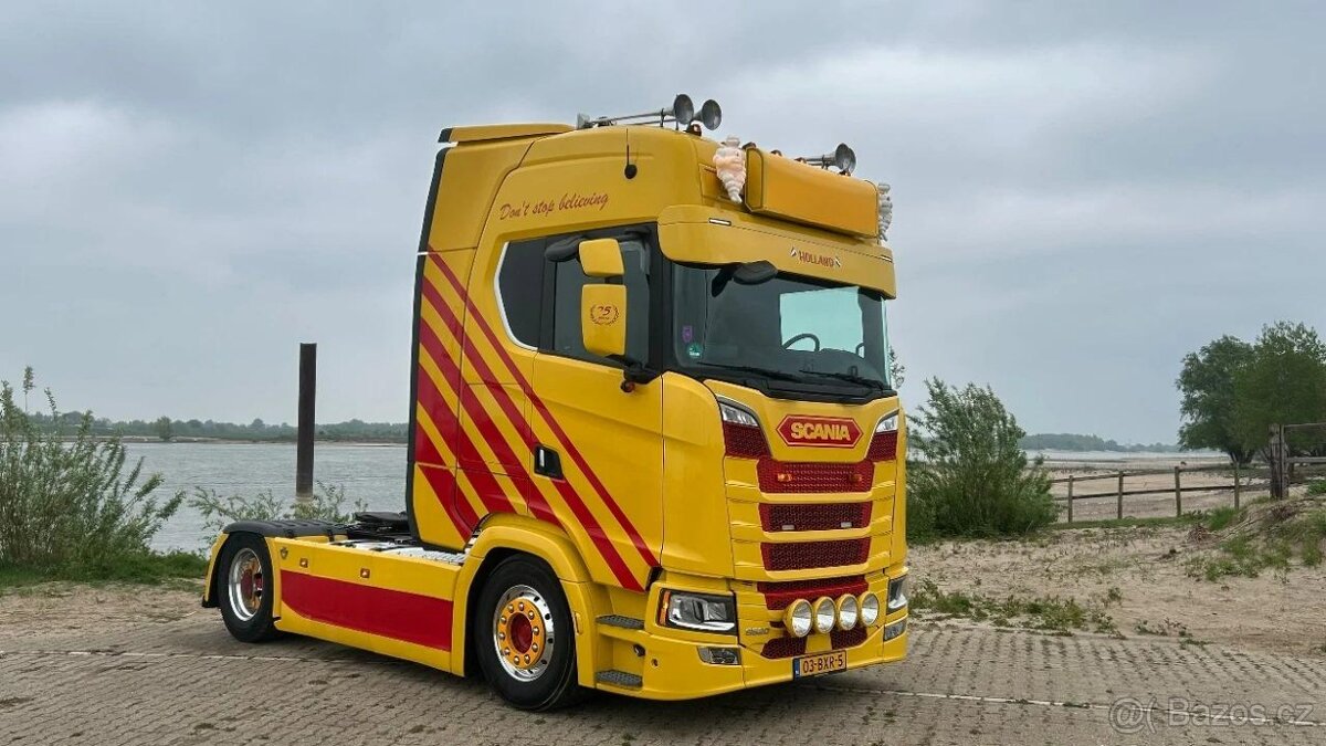 Scania S520 V8 4x2 Lowdeck / 2020