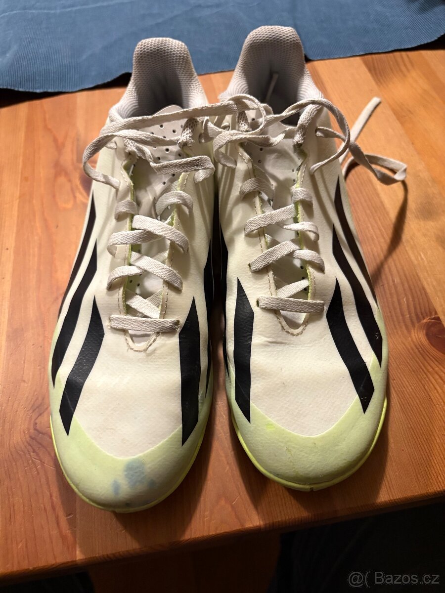 Kopačky sálovky Adidas vel 41 1/3