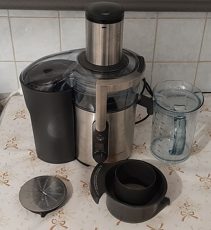 Odšťavnovač Catler