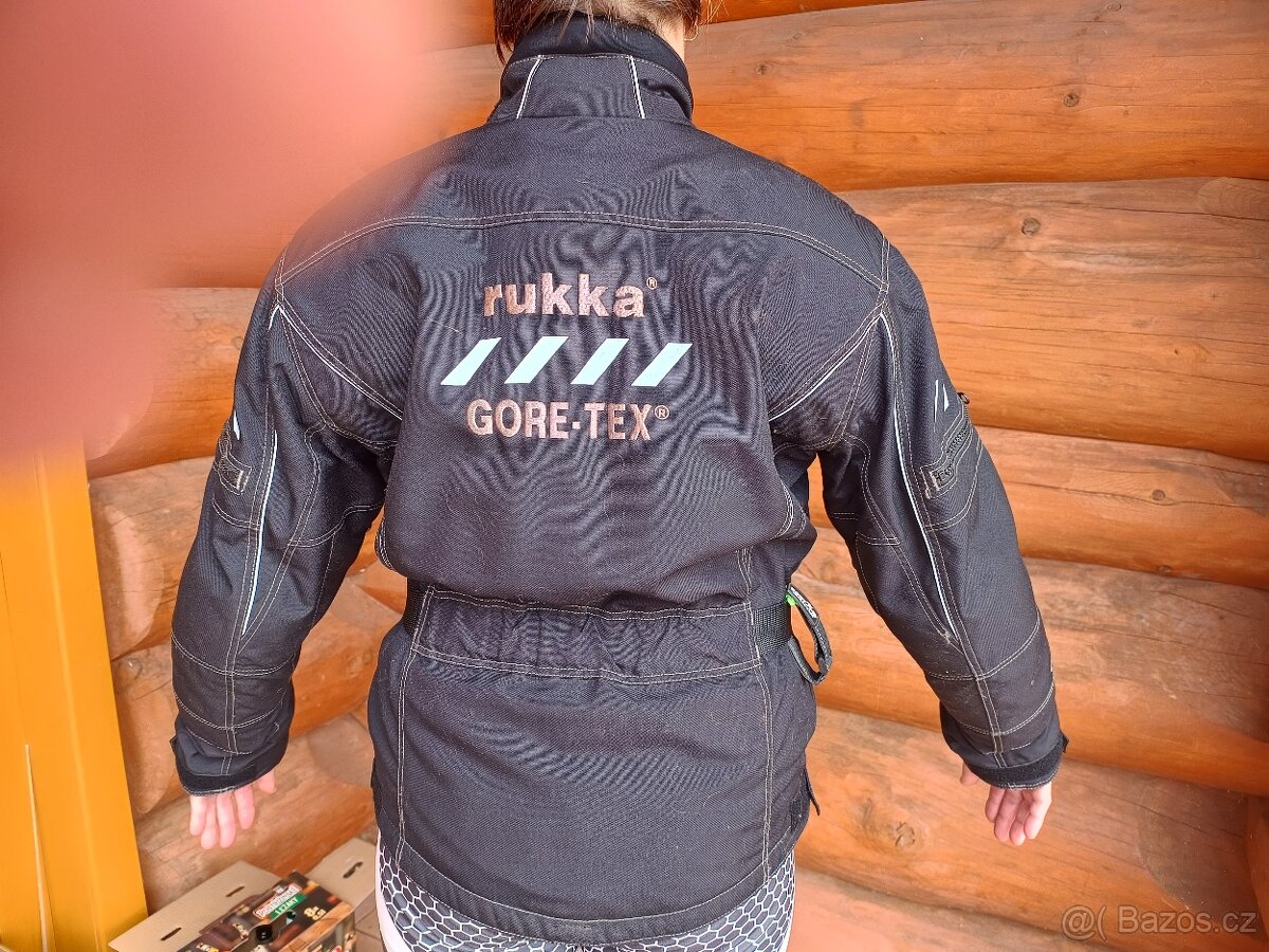 Kvalitní dámská bunda Rukka