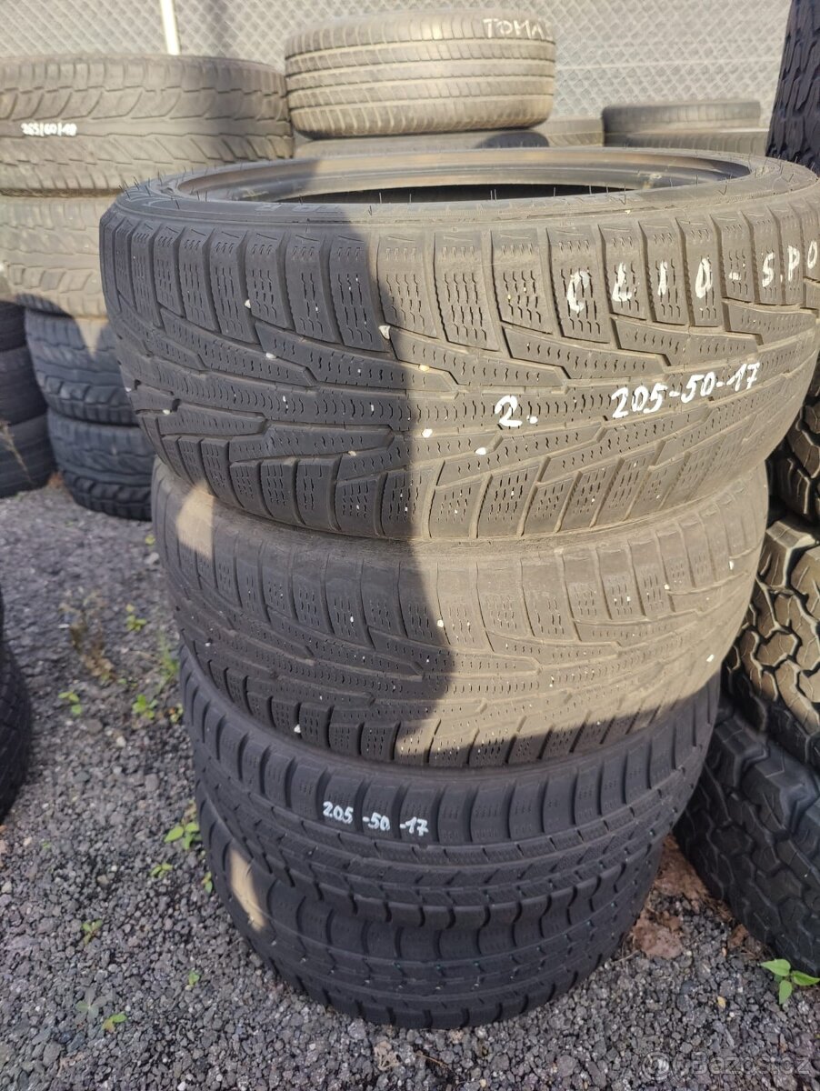 205/50 R17 NOKIAN M+S GUMY (52)