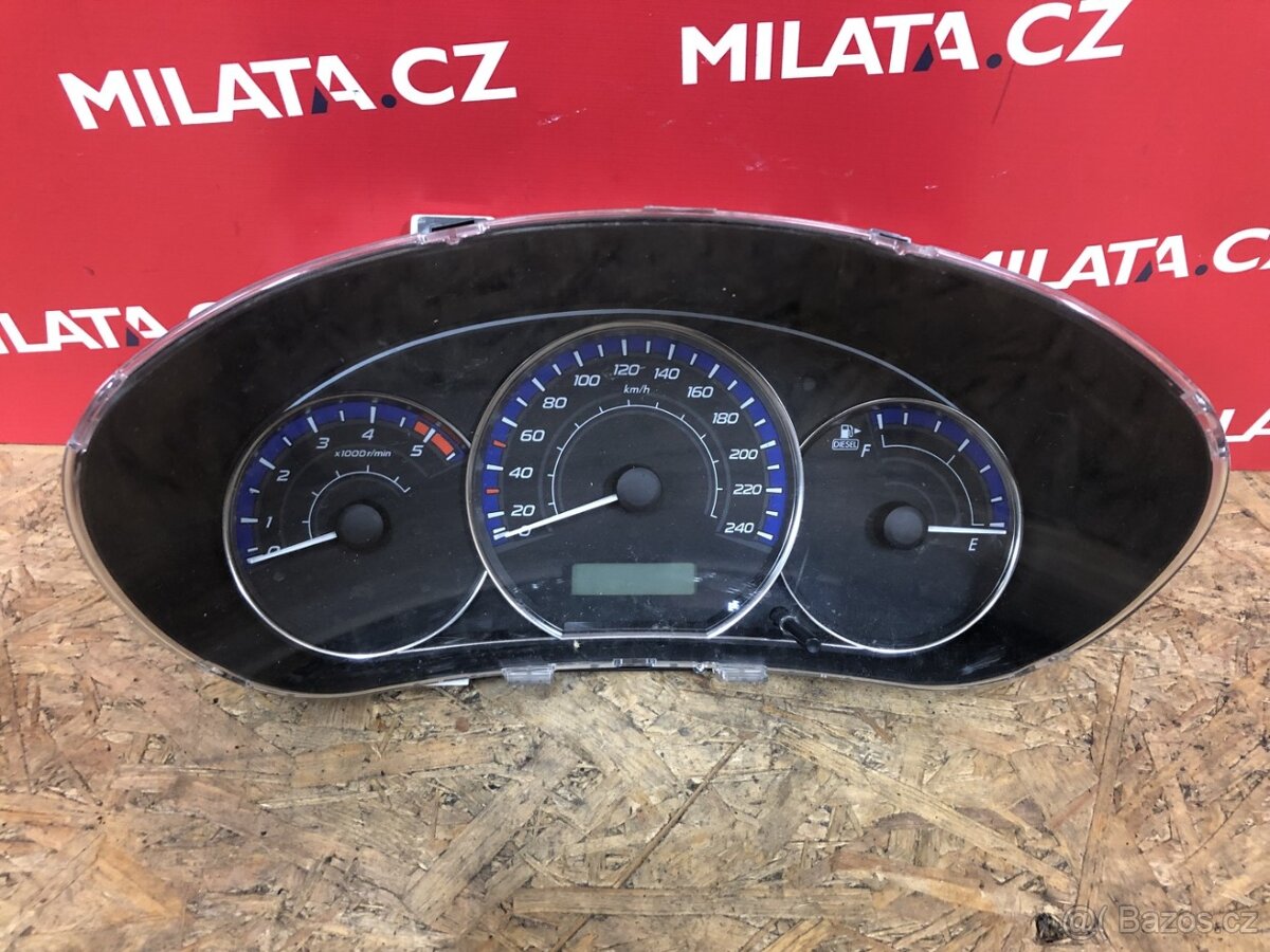 Přístrojový štít Subaru Forester