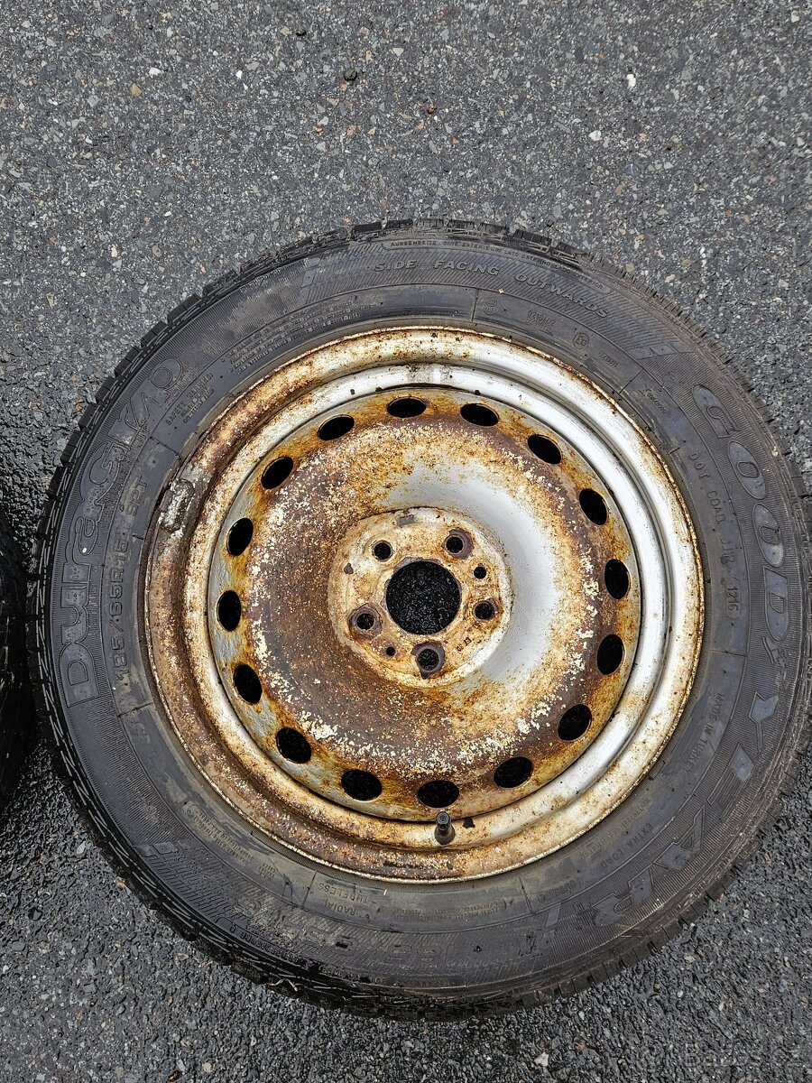 GoodYear Duragrip 185/65 R15
