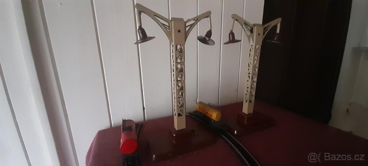 SADA VINTAGE MODELOVÝCH LAMPIČEK JEP K VLÁČKŮM - KOVOVÉ TOP