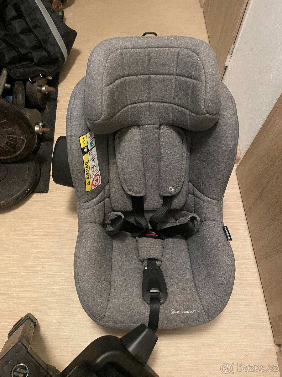 Autosedačka Avionaut + báze Avionaut