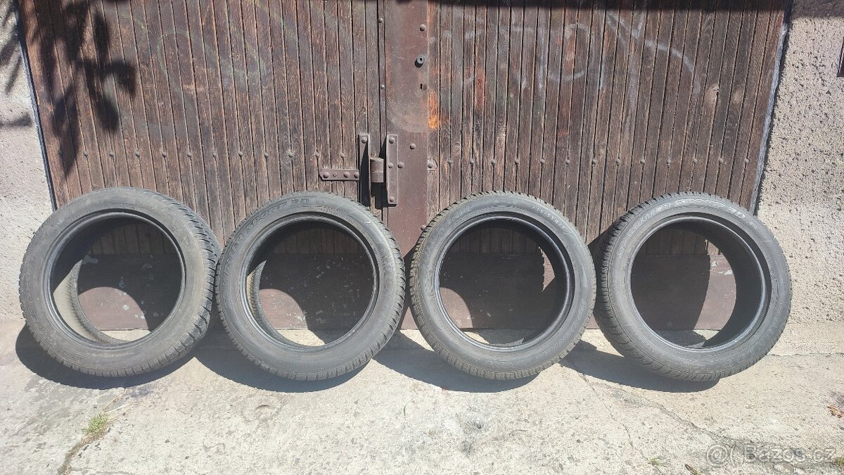 zímní sada pneu 215/55 R17