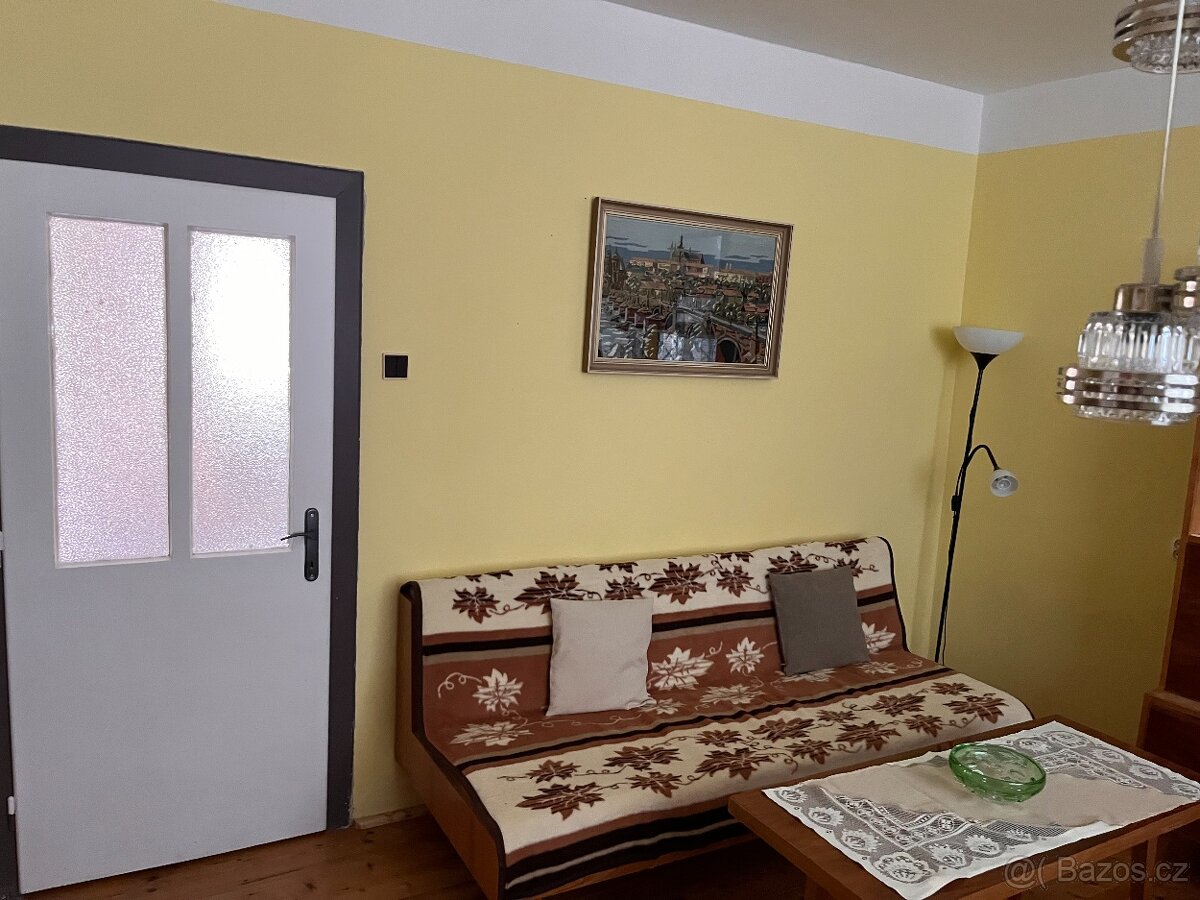 Skříně obyvaku
