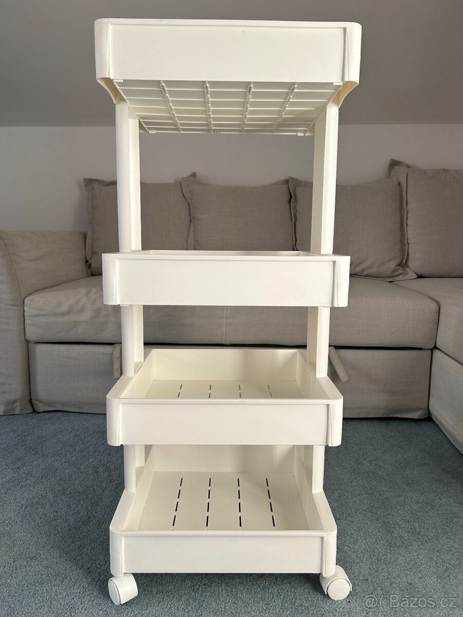 Plastový pojízdný regálek