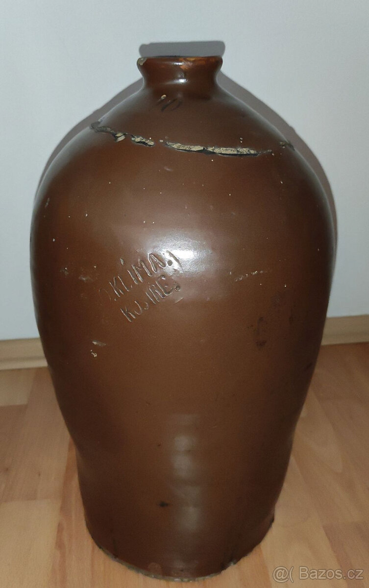 antik keramická nádoba