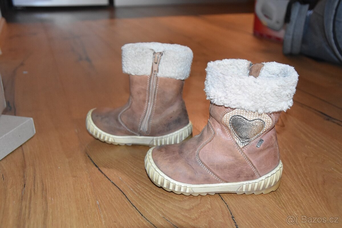 Dětské kozačky v.23