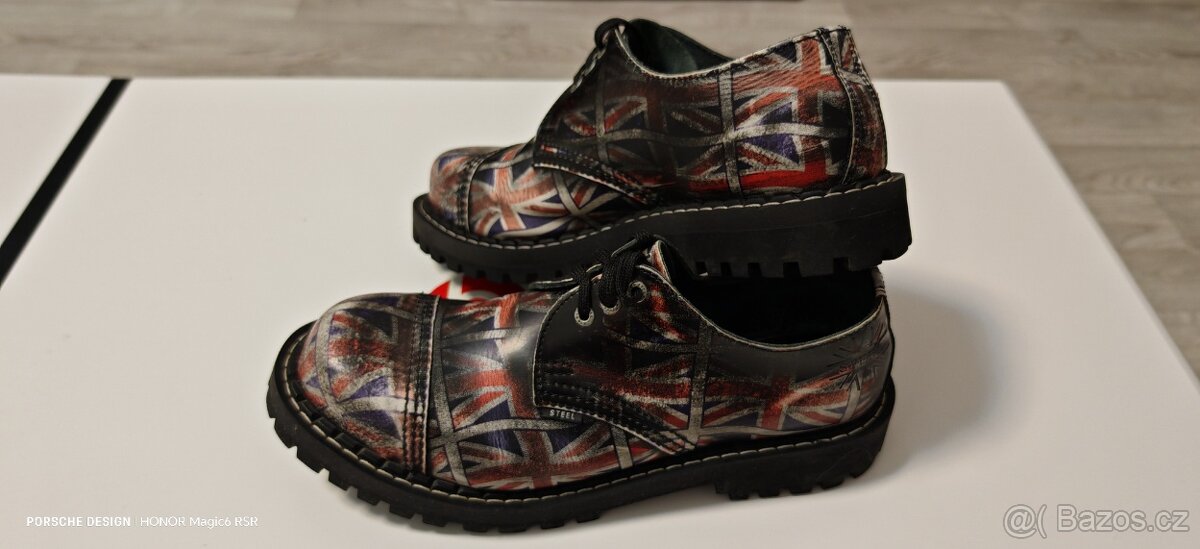 STEEL London Edition Vel. 11 jako nové