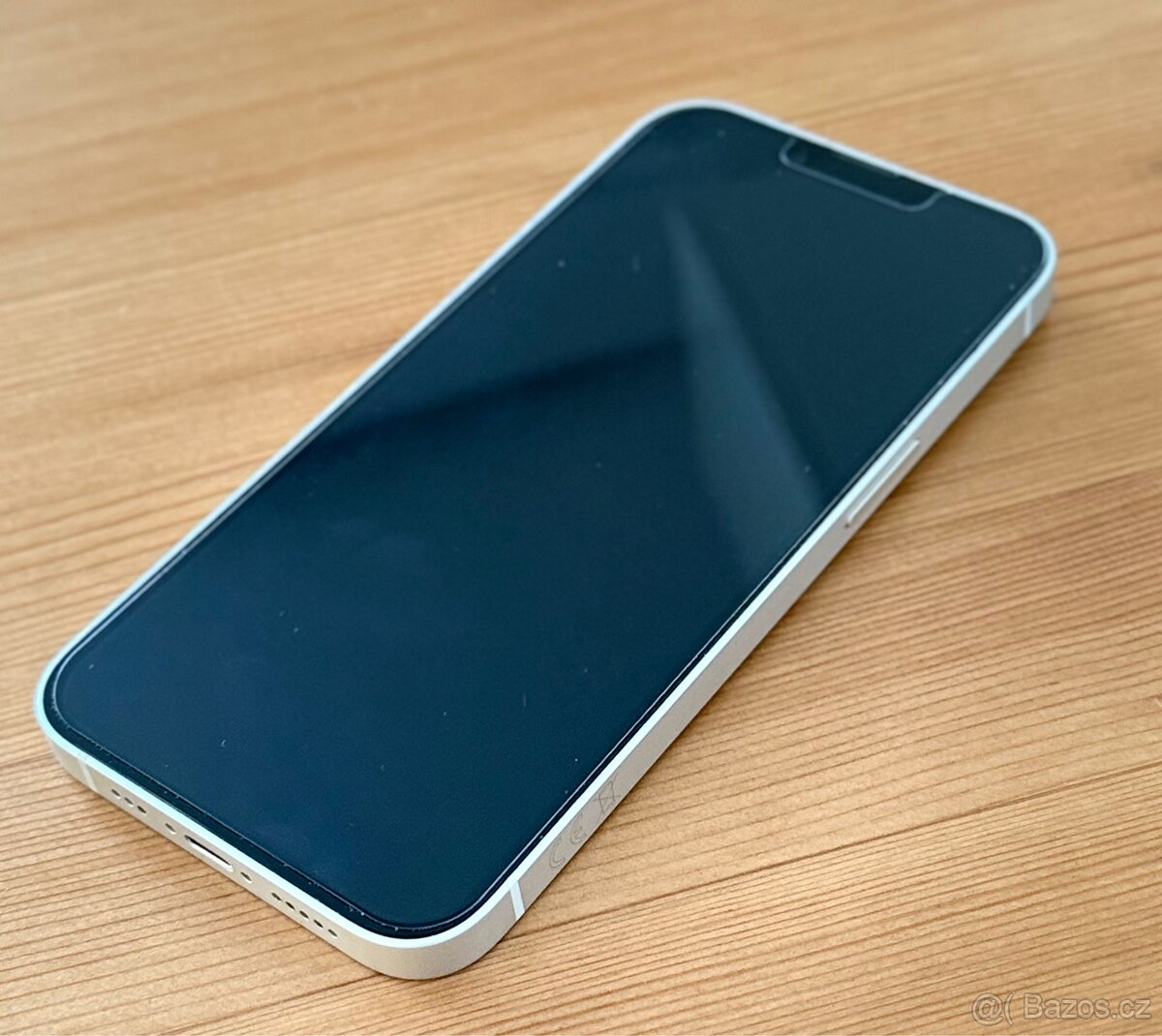 iPhone 13 hvězdně bílý, 128GB