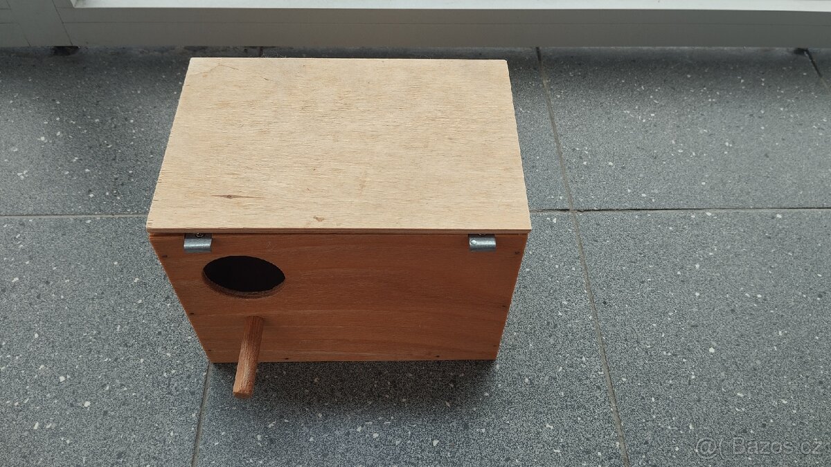 Výbava pro malé ptactvo