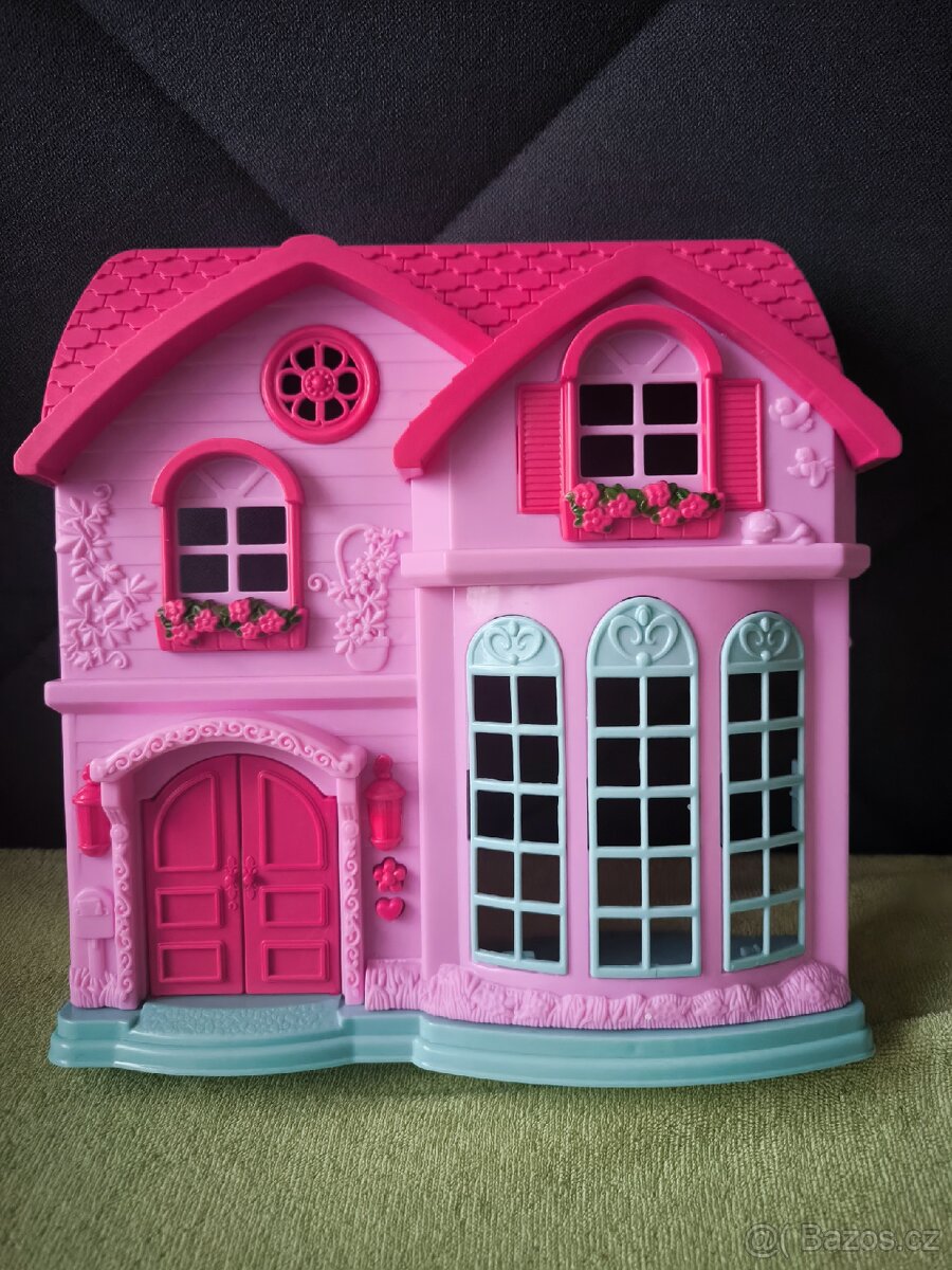 Domeček pro panenky Mamido