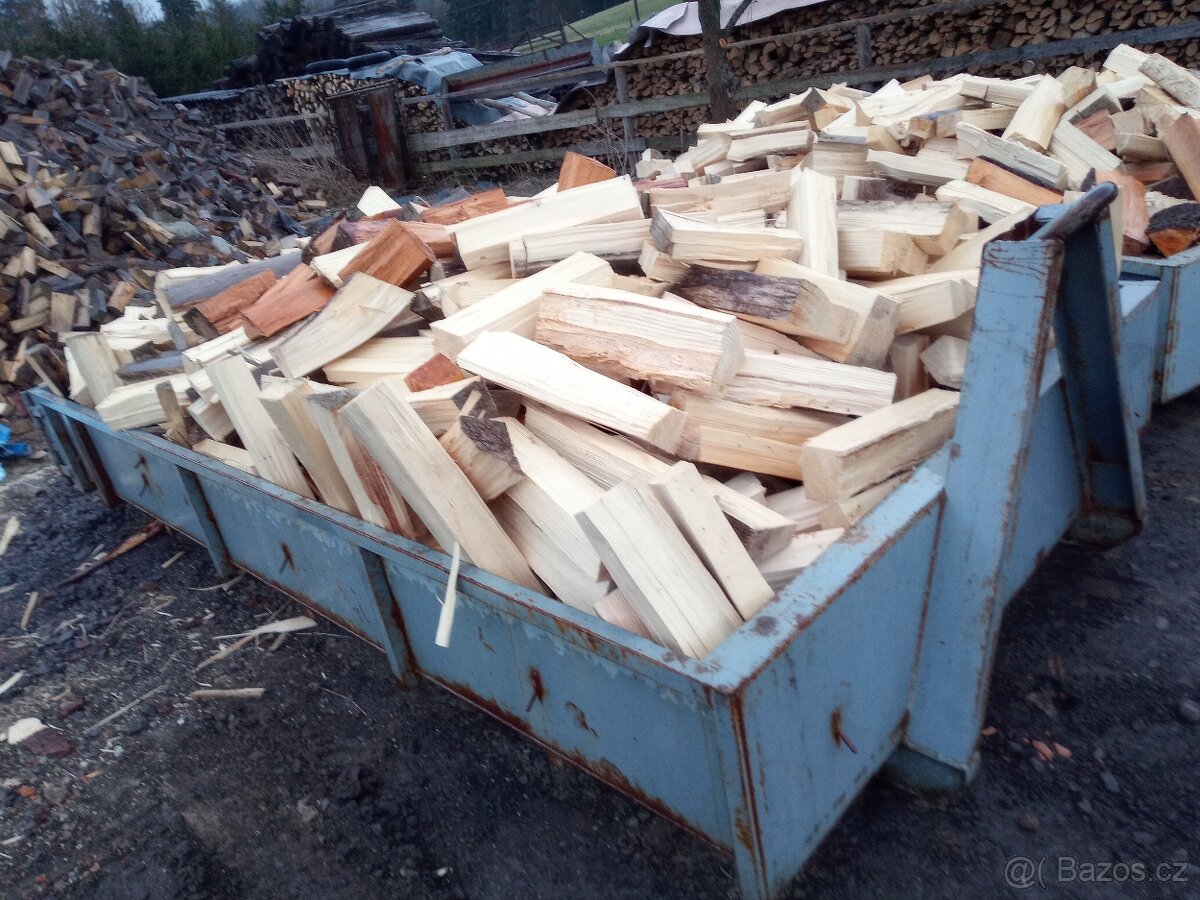 Palivové dřevo- Polínka