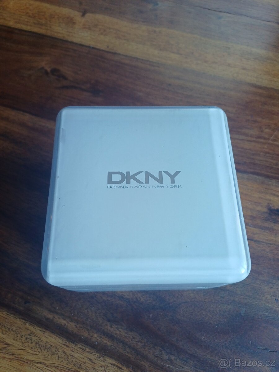 Dkny - šperkovnice
