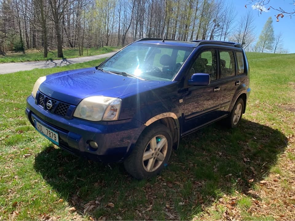 Nissan X-trail 2,2 dci 100 kw 4x4