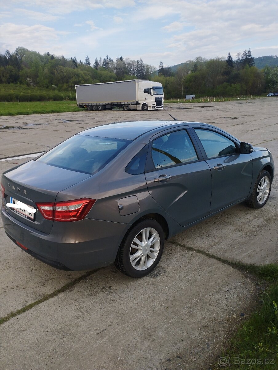 Lada Vesta 1,6 benzin