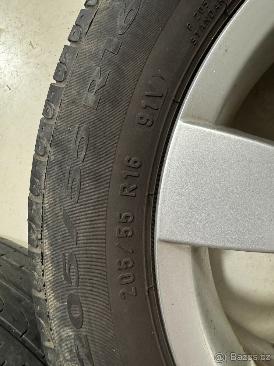 Prodám alu sadu originálních kol Equinoxe pro Peugeot 307