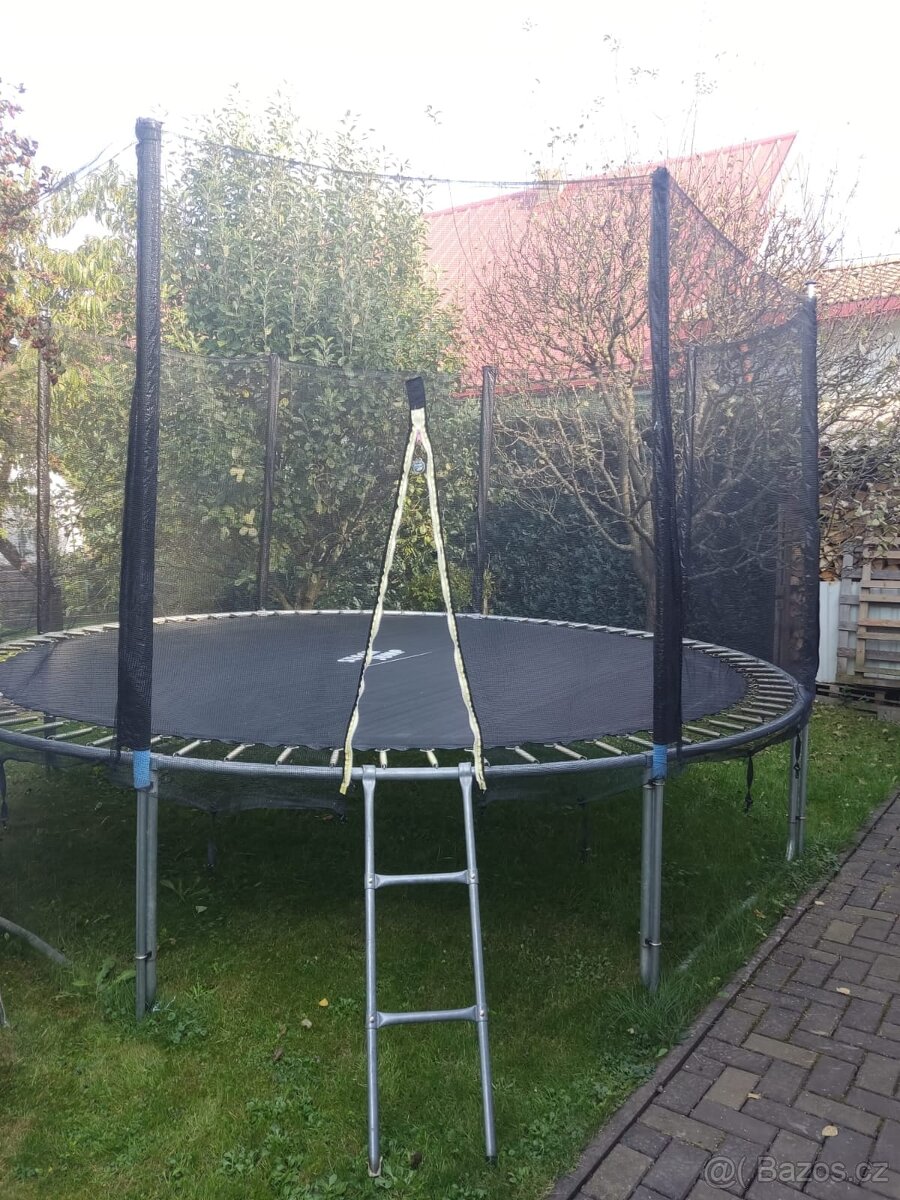 Trampolína super jump
