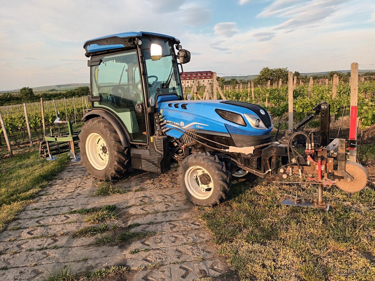 Nabízím služby viničním traktorem NEW HOLLAND 80V
