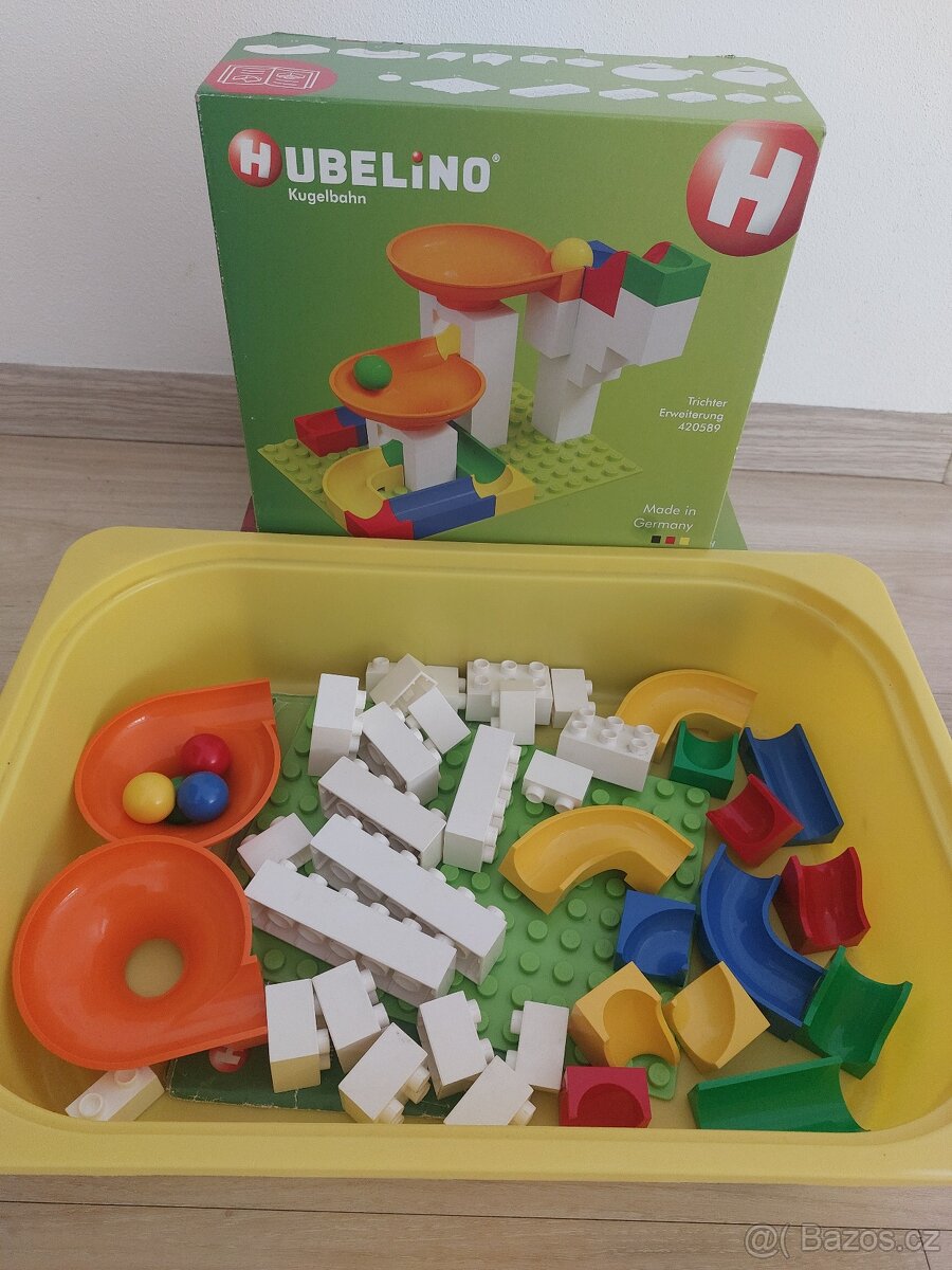 Hubelino kuličková dráha s trychtýřem 44 ks