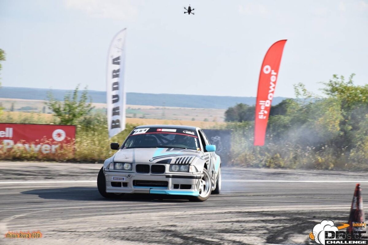 BMW E36 V8 4.4 DRIFT