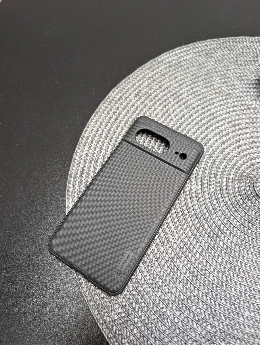kryt na Pixel 8