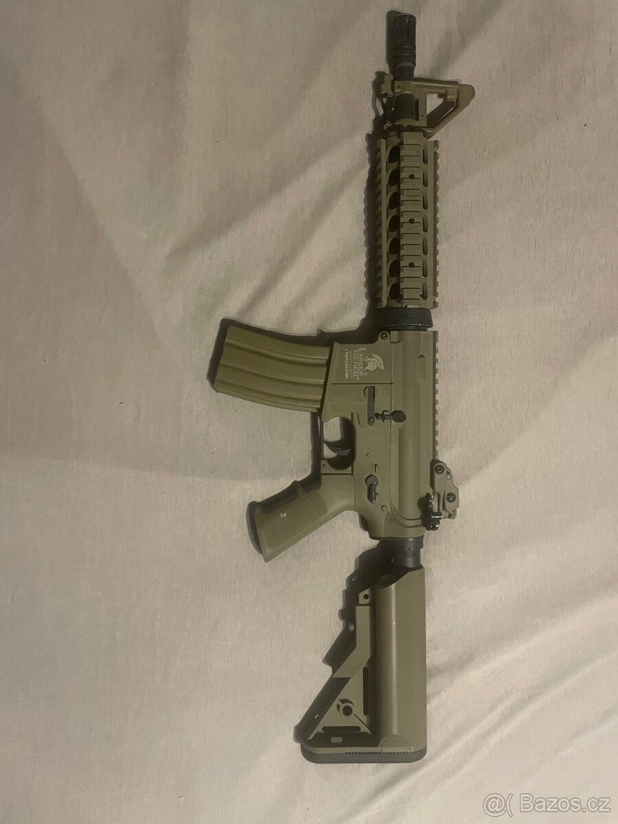 prodam airsoft zbran m4