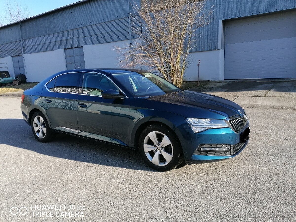 Predám Škodu Super B sedan