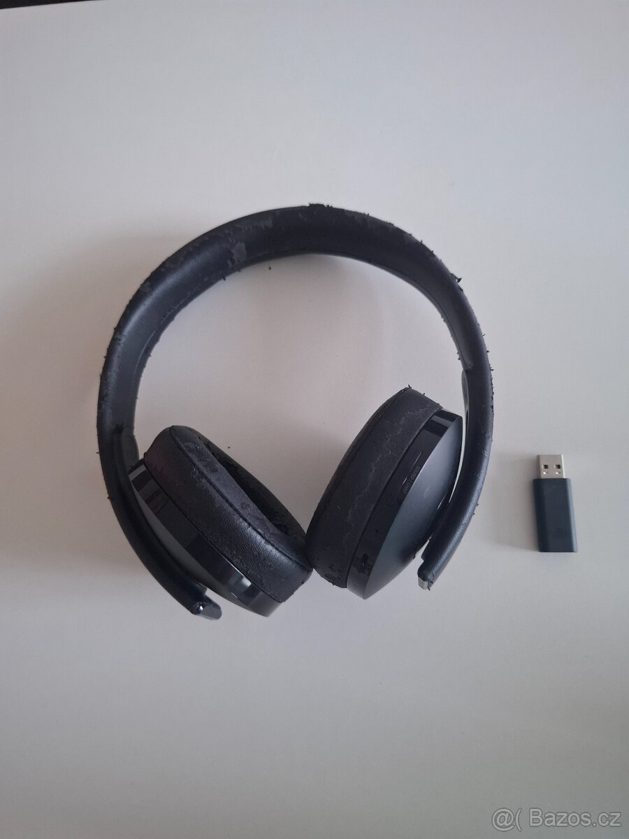 Sluchátka Sony s přijímačem usb