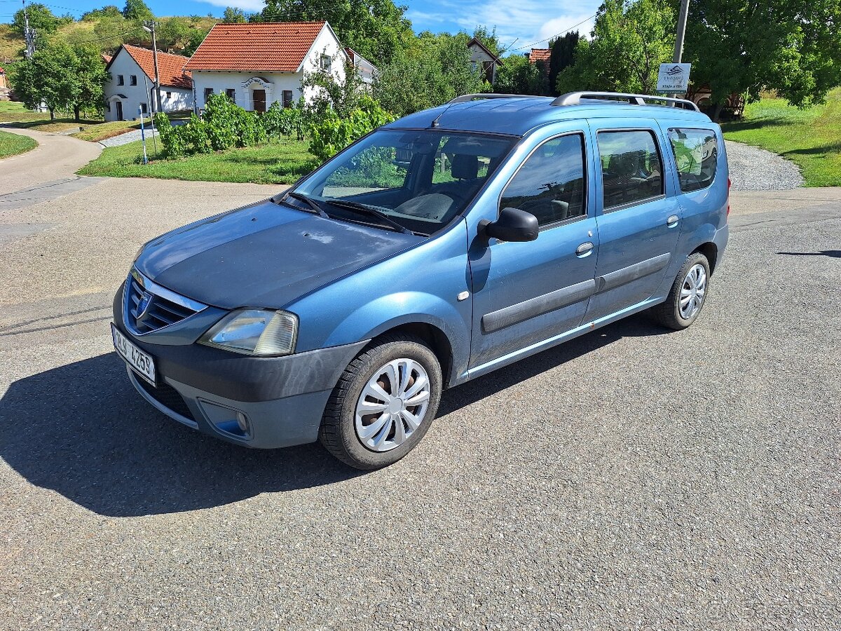 Dacia Logan 1.6 MPI 64 kW 7 míst