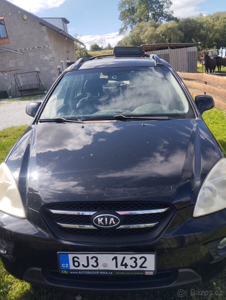 Kia Carens