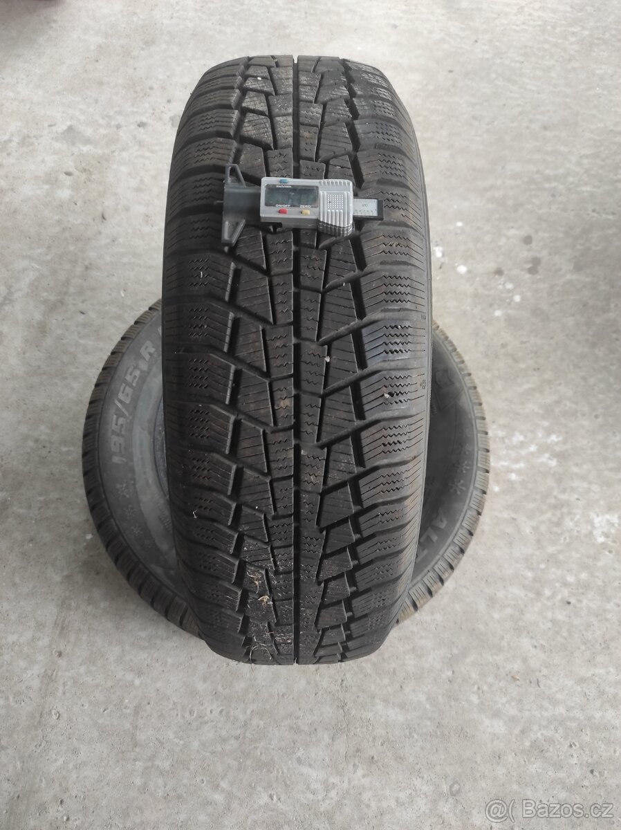 Zimní pneumatiky General 195/65 R15