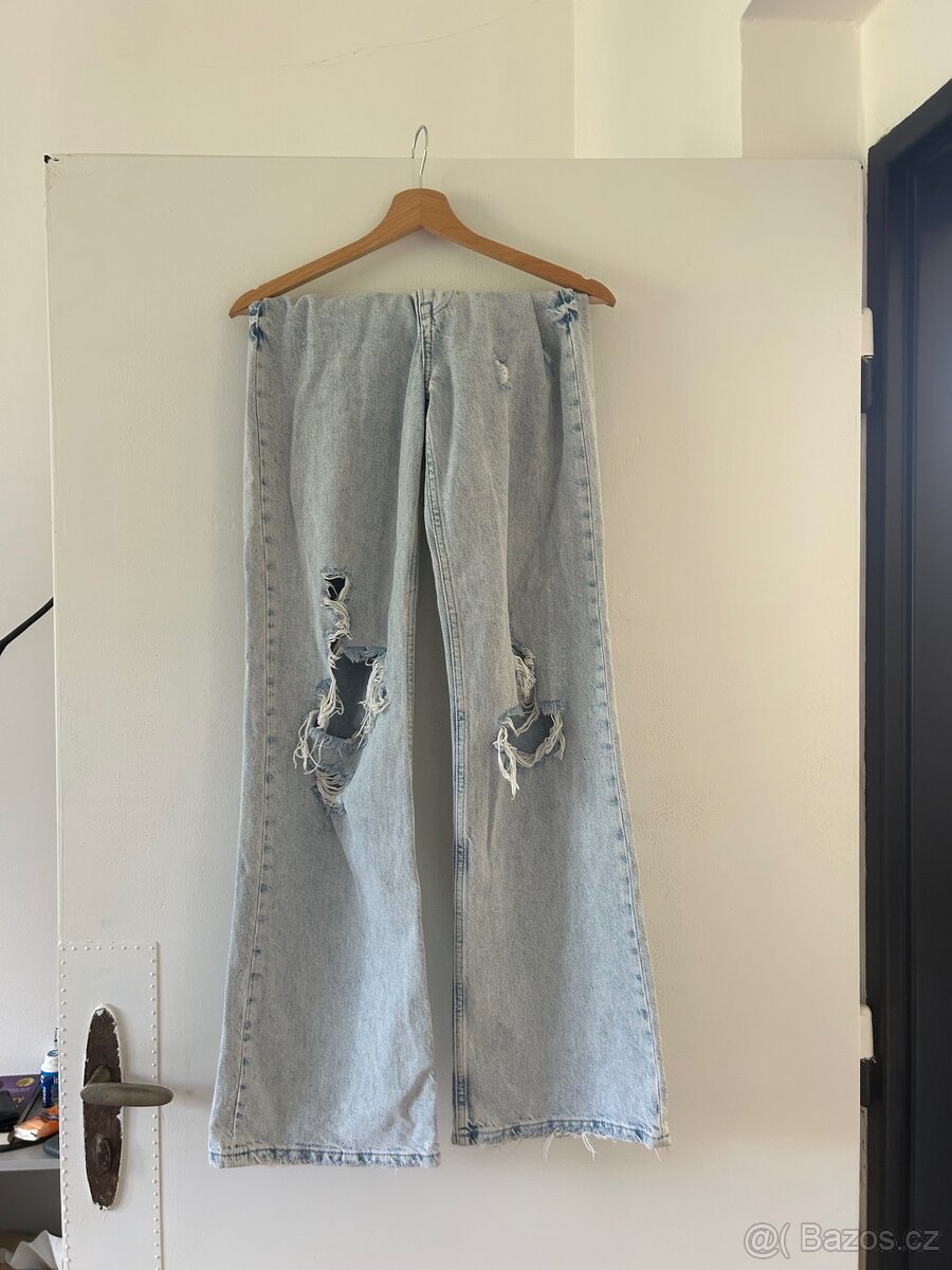 Bershka dámské džíny (vel. S)